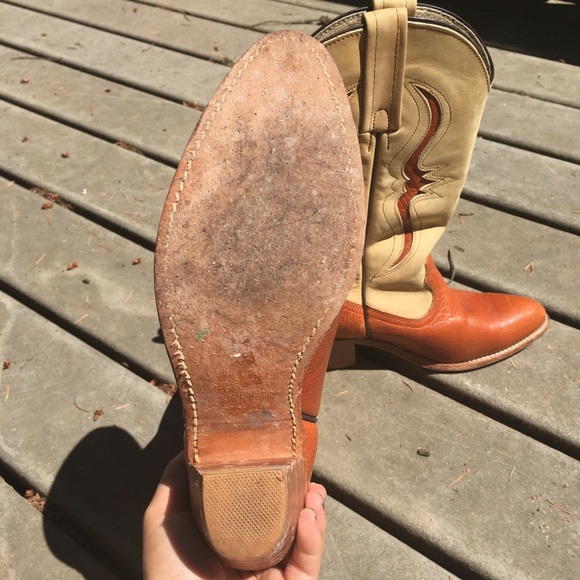 COPY - Frye leather cowboy boots size 7 - Picture 4 of 6